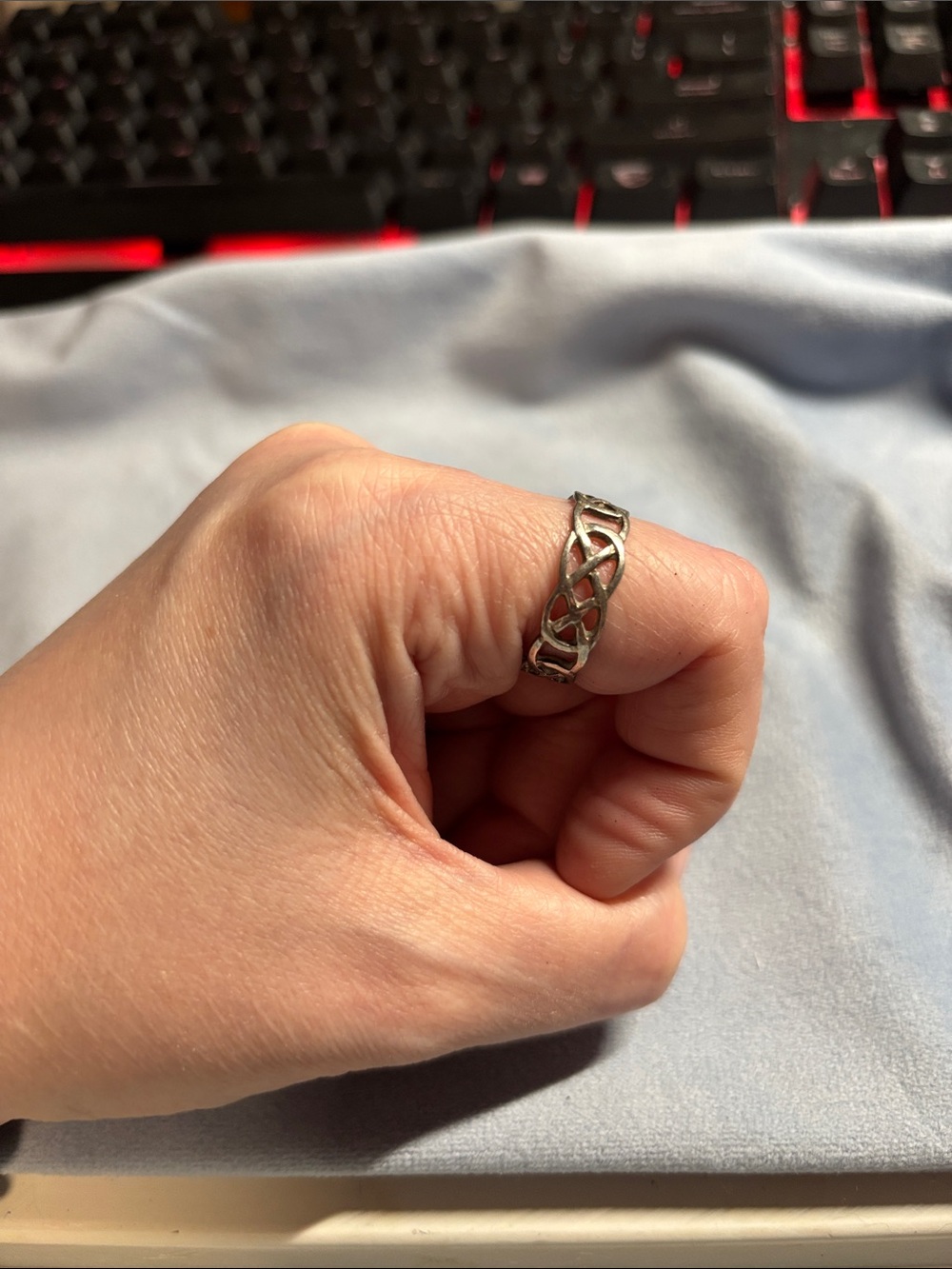 Sterling Silver Celtic Knot Ring - Size 11